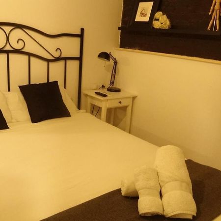Cozy Rooms 12 Valencia Exterior photo